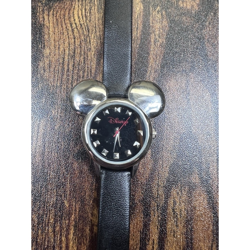 Disney Mickey Mouse Head Watch Black Dial Silver Tone Case Needs Battery